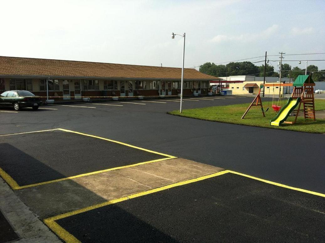 Budget Inn Mifflintown ภายนอก รูปภาพ